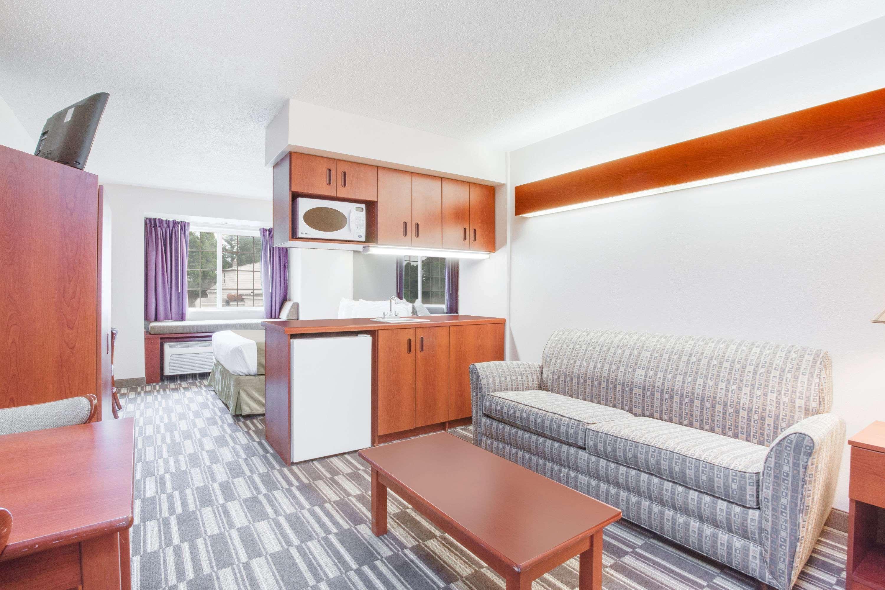 Microtel Inn & Suites By Wyndham Olean Esterno foto