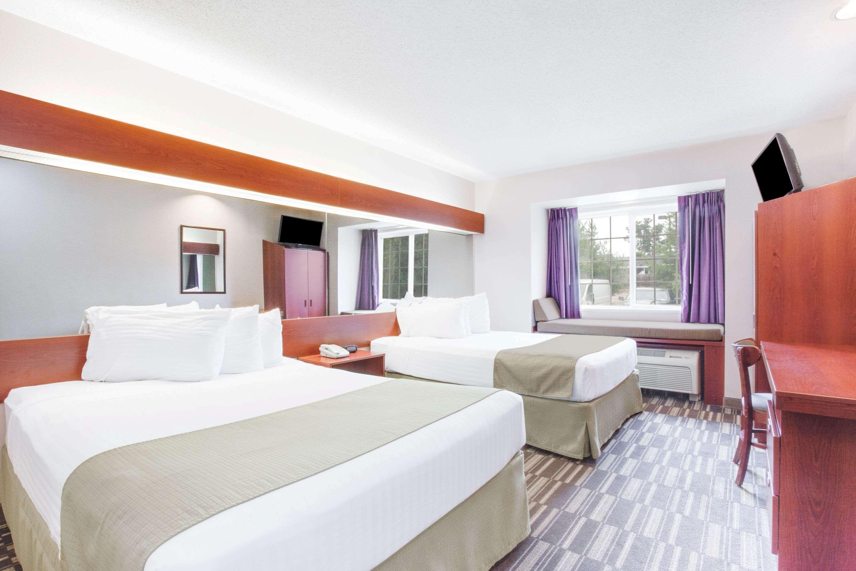 Microtel Inn & Suites By Wyndham Olean Esterno foto